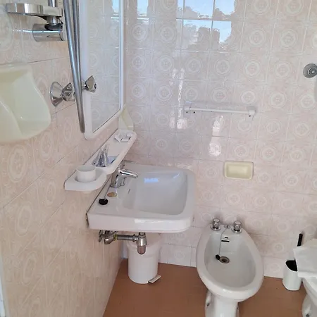 Adriatico Hotel 3*